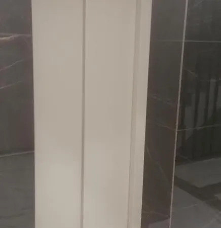 Apartamentul Ivanic 102 *