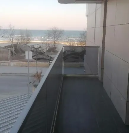 Apartamentul Ivanic 102